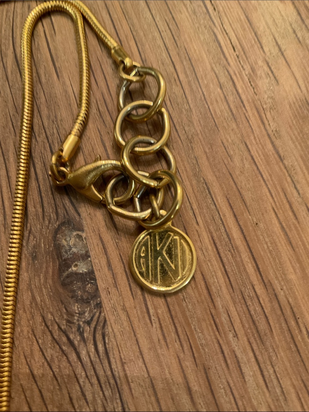 Vintage Anne Klein II Gold Tone Necklace With Barrel Bead - Picture 3 of 4